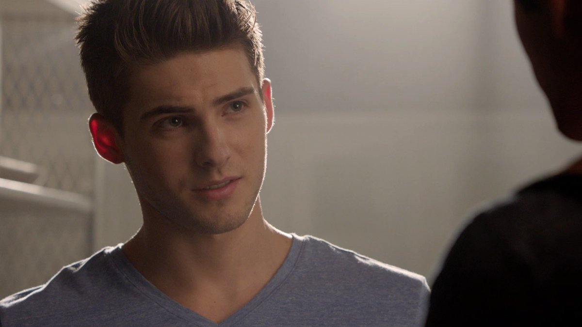 Teen Wolf : Cody Christian s'exprime sur la rédemption de Théo