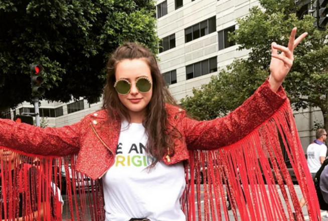 Quand le cast&rsquo; de 13 Reasons Why fête la Gay Pride à San Francisco ❤️?️‍?