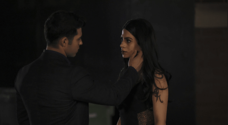 Shadowhunters saison 2 : Emeraude Toubia tease les problèmes d'addiction d'Izzy et Raphaël