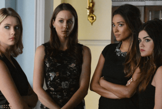 Pretty Little Liars : L’identité de A.D. spoilée par des photos ?