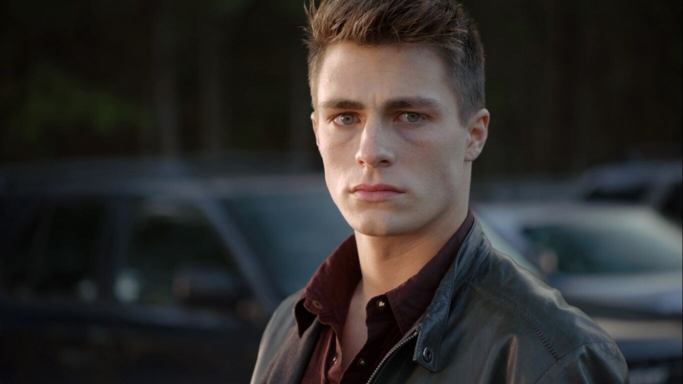 Teen Wolf : nostalgique, Colton Haynes balance des photos de la saison 1