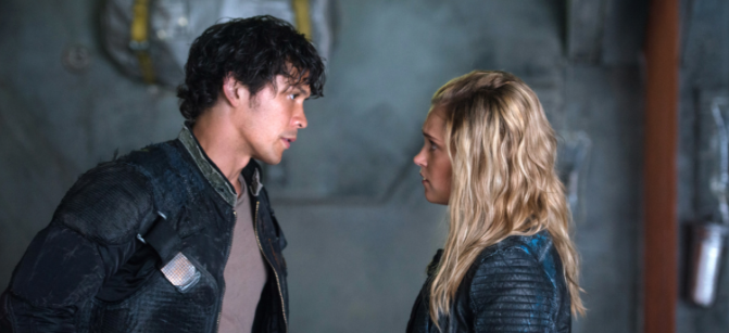 The 100 saison 5 : saut dans le temps ? couples ? les acteurs s&rsquo;expriment !