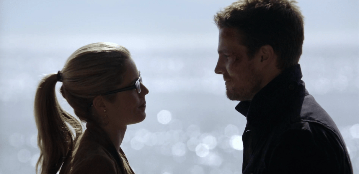 Arrow saison 6 : de l&rsquo;espoir pour le couple Olicity ?