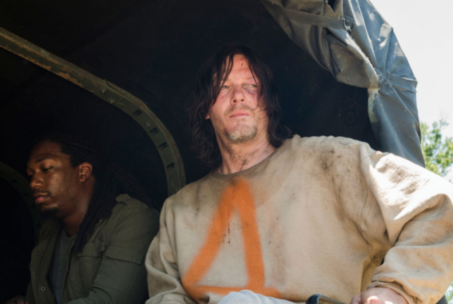 The Walking Dead : que signifie le « A » sur le sweat de Daryl ?