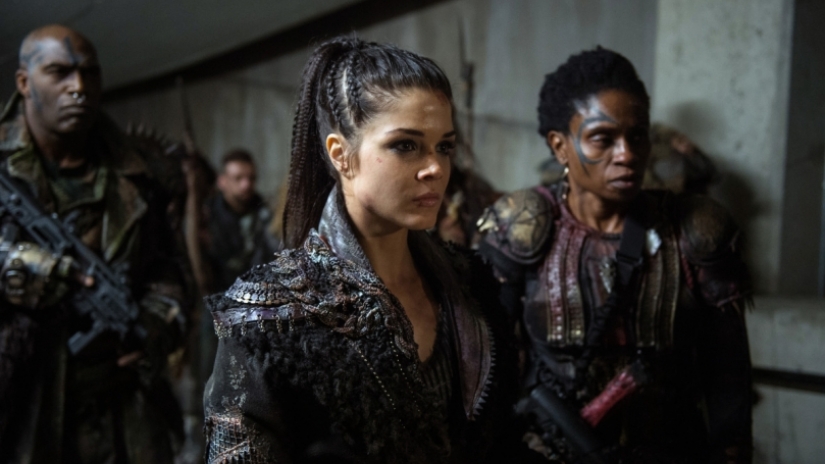 The 100 : des twists et de (grosses) surprises dès le début de la saison 5 !