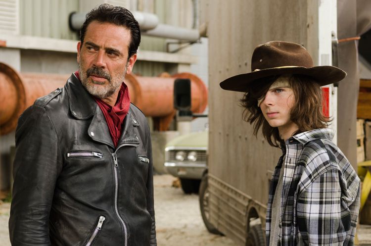 The Walking Dead saison 8 : des morts et (beaucoup) de Negan selon Chandler Riggs