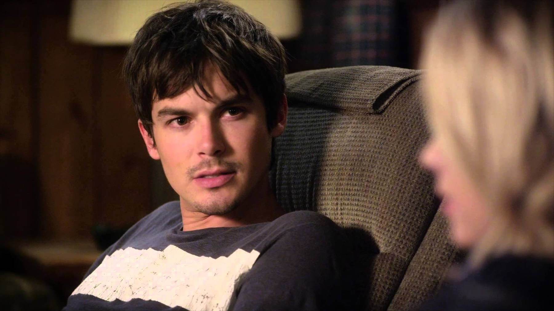 Pretty Little Liars : 5 choses qui prouvent que Caleb est le meilleur personnage de la série