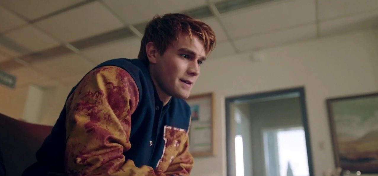 Riverdale saison 2 : les fans choqués par la fin du premier épisode ! (spoiler)