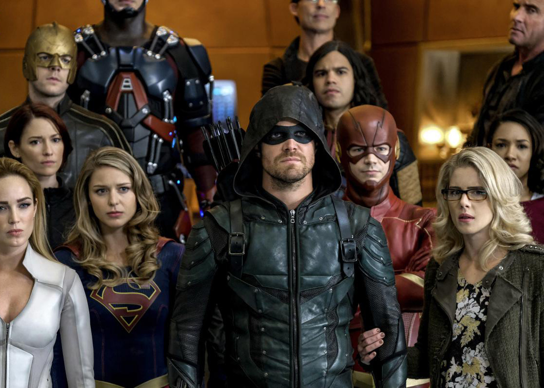 Le crossover événement du Arrowverse se dévoile (ENFIN) en photos