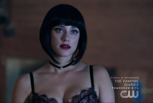 Riverdale : un fan prouve que le tueur à la cagoule est Dark Betty et&#8230;