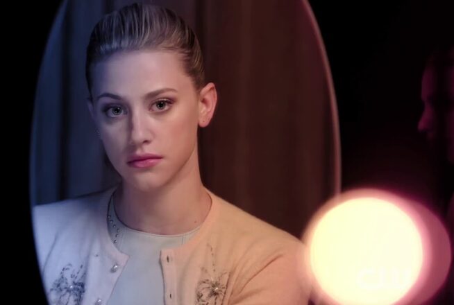 Riverdale : mais comment Betty et le tueur à la cagoule peuvent être liés ?