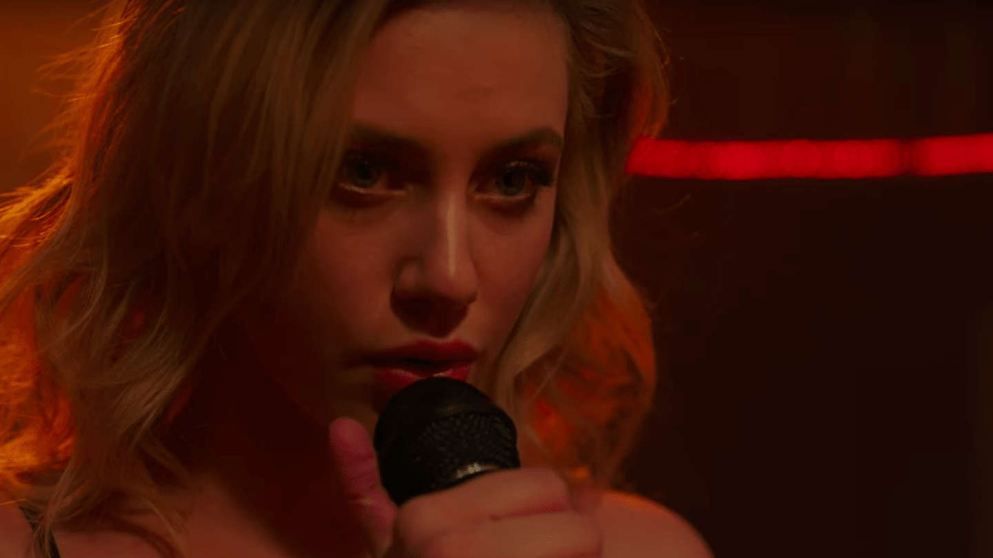 Riverdale : les internautes réagissent au strip-tease de Betty !