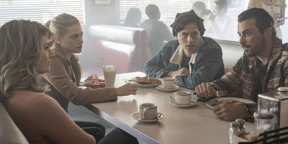 Riverdale : ce couple chouchou des fans pourrait se marier dans la saison 3