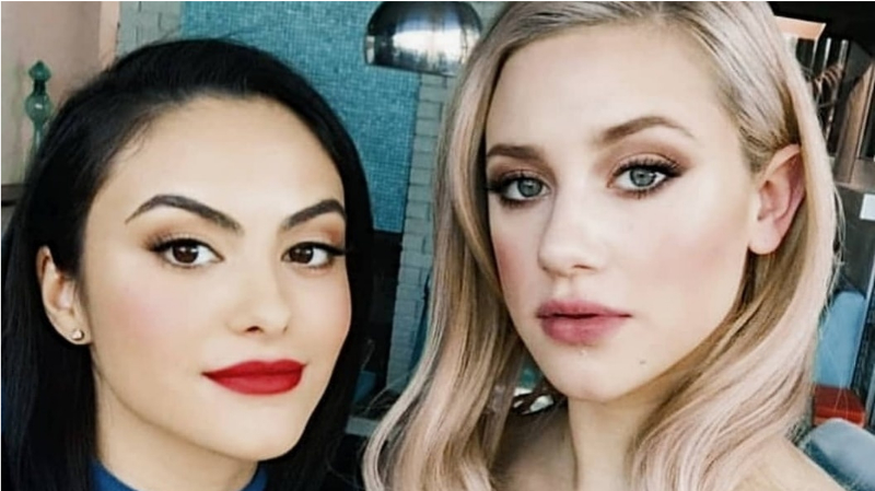 Riverdale : Lili Reinhart et Camila Mendes photoshoppées, elles poussent un coup de gueule !