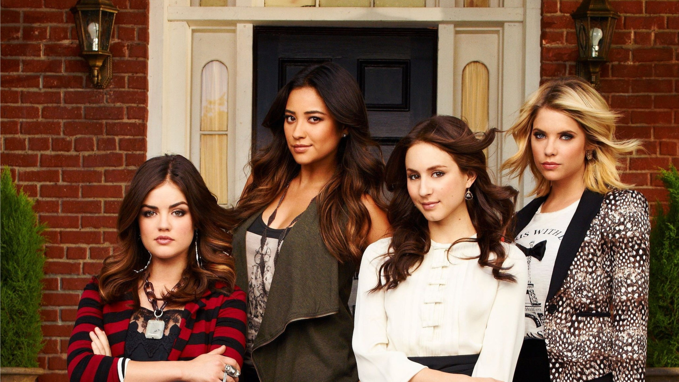 10 anecdotes sur Pretty Little Liars pour impressionner tes potes en soirée