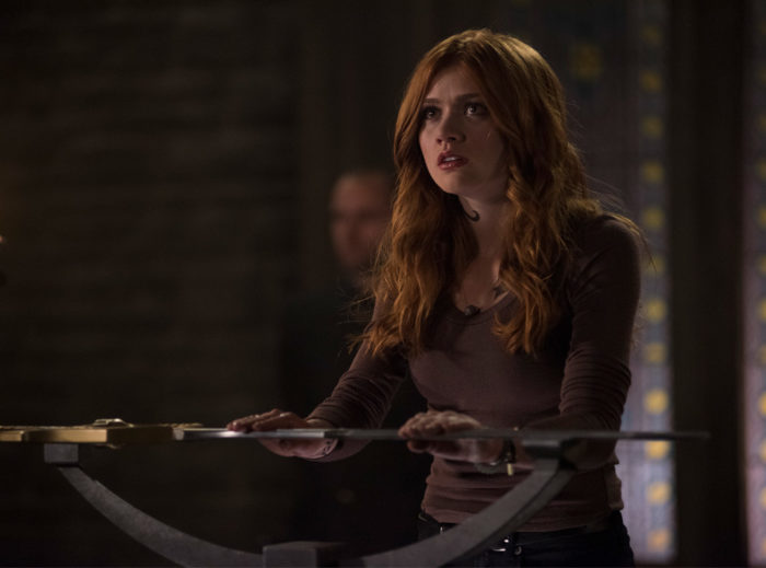 Shadowhunters saison 3B : la mort de Clary confirmée dans le premier teaser ?