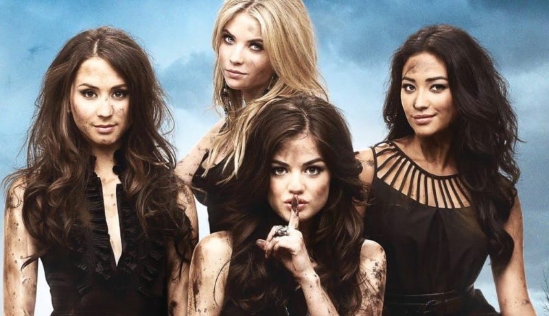 Pretty Little Liars : on connaît enfin l’origine du « shhh » d&rsquo;Aria