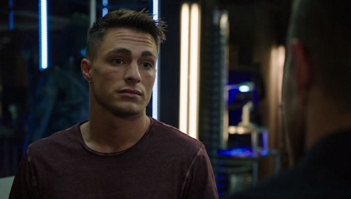 Arrow : Colton Haynes officiellement de retour dans la saison 8