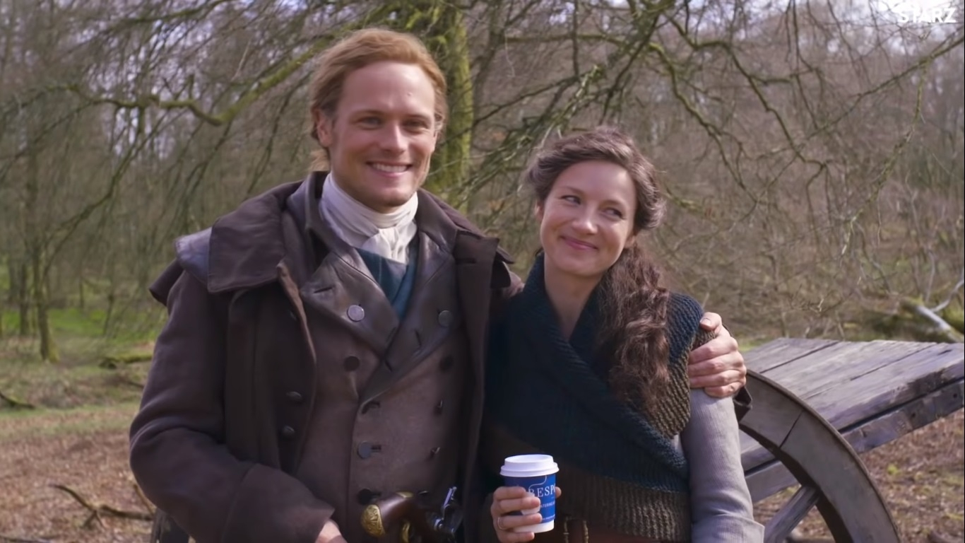 Outlander : Sam Heughan et Caitriona Balfe offrent un premier aperçu de la saison 5