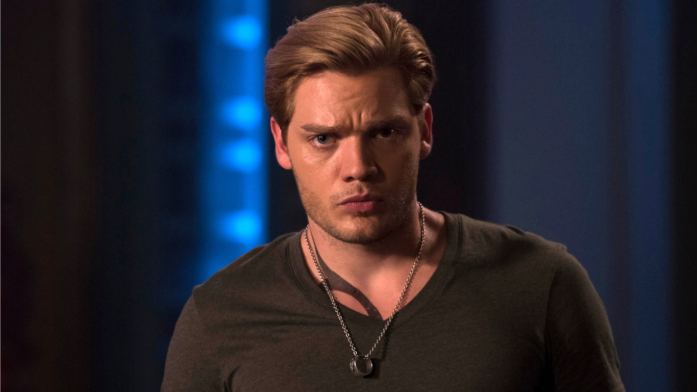 Dominic Sherwood (Shadowhunters) rejoint le spin-off de Penny Dreadful