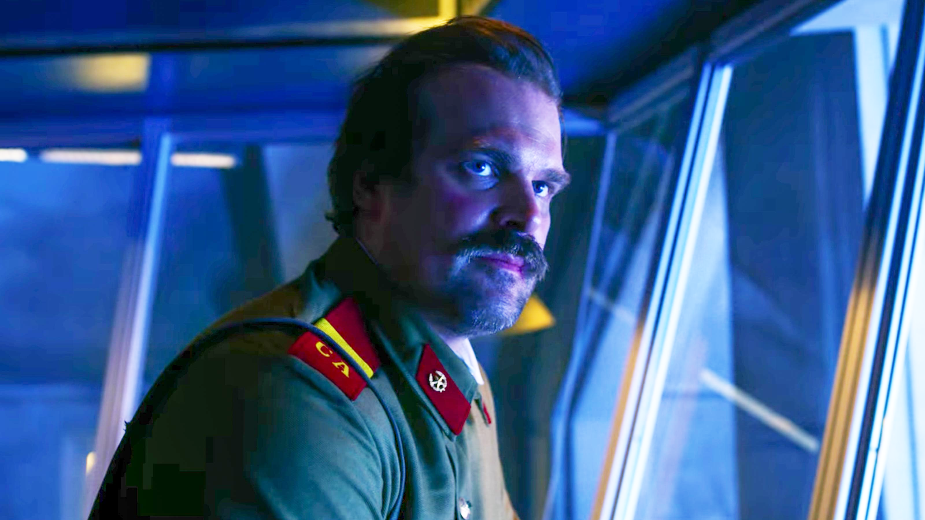 Stranger Things : ce détail sur l&rsquo;Instagram de David Harbour dévoile-t-il le destin de Hopper ?