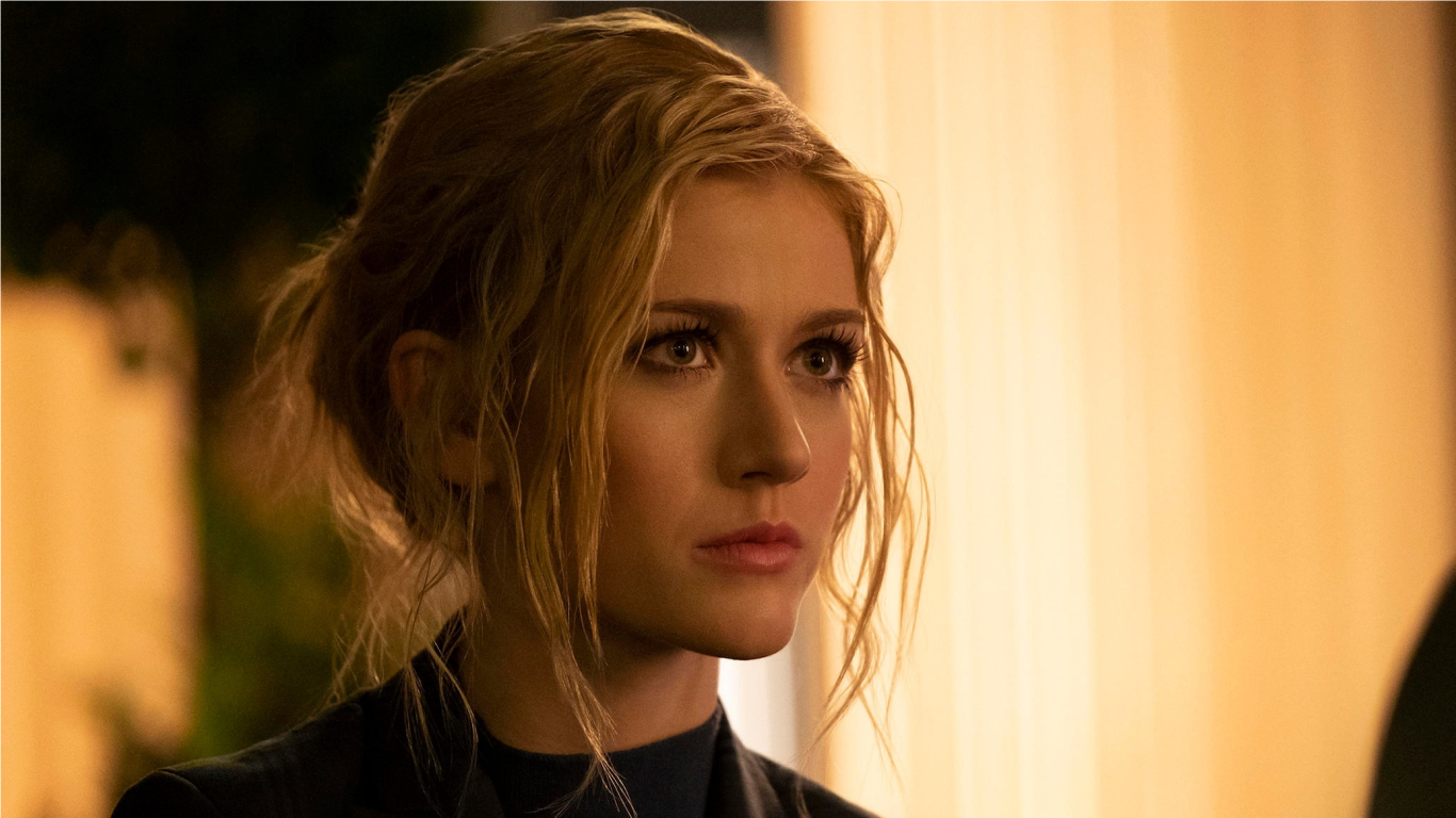 Arrow saison 8 : Katherine McNamara aura un rôle plus important dans les derniers épisodes