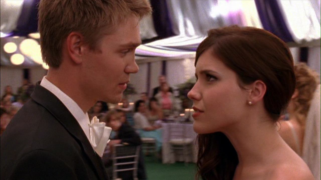 Sophia Bush (Brooke) et Chad Michael Murray (Lucas) dans les Frères Scott