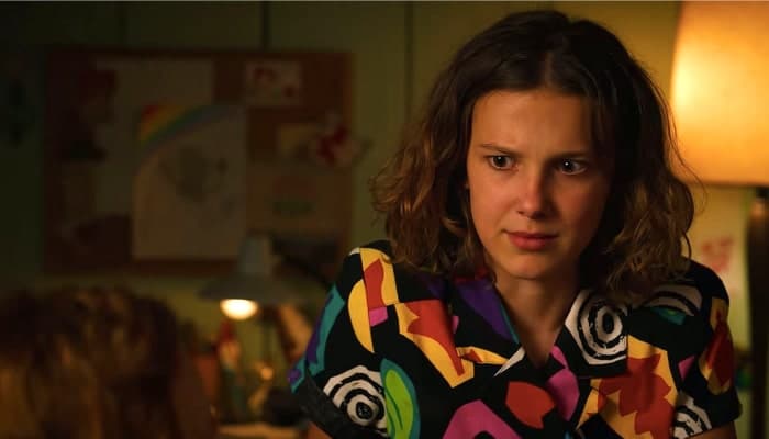 Stranger Things : Millie Bobby Brown réagit aux attaques sur ses tenues inappropriées