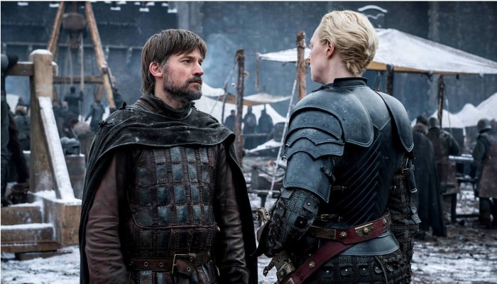 Game of Thrones : Nikolaj Coster-Waldau a une adorable poupée de Brienne dans son salon