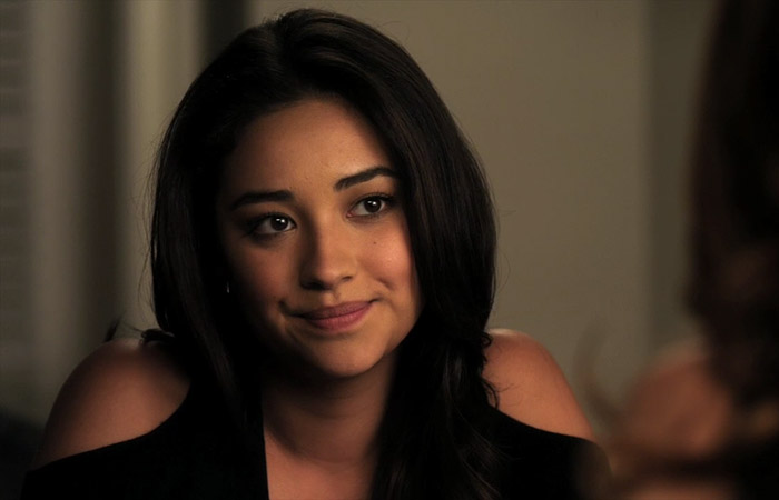 Pretty Little Liars : les fans de Shay Mitchell veulent qu&rsquo;elle appelle sa fille&#8230; Emily