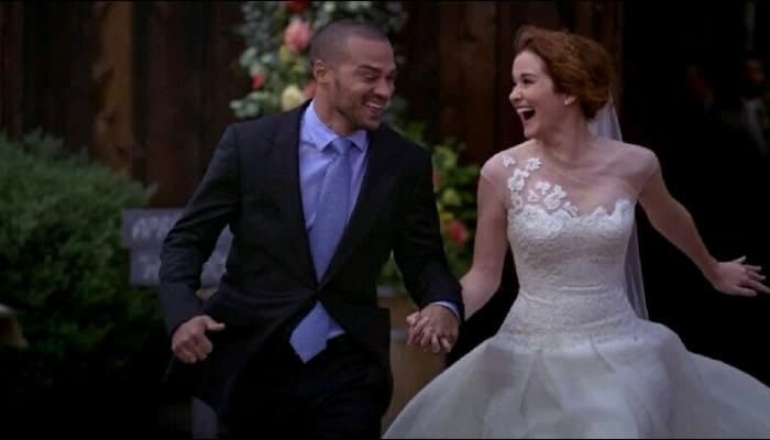 Grey’s Anatomy : April est la vraie méchante pour s&rsquo;être enfuie le jour de son mariage selon Jesse Williams