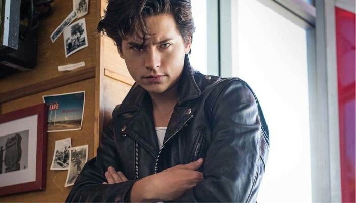 Riverdale : Cole Sprouse à Paris pour rencontrer ses fans #OMG