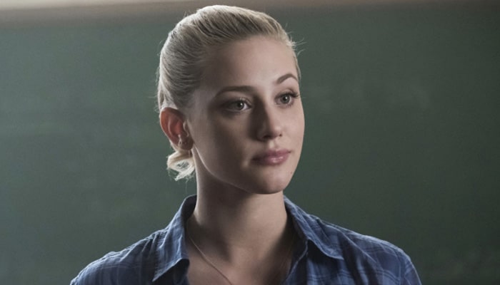 Riverdale : Lili Reinhart se confie sur les raisons de son coming-out