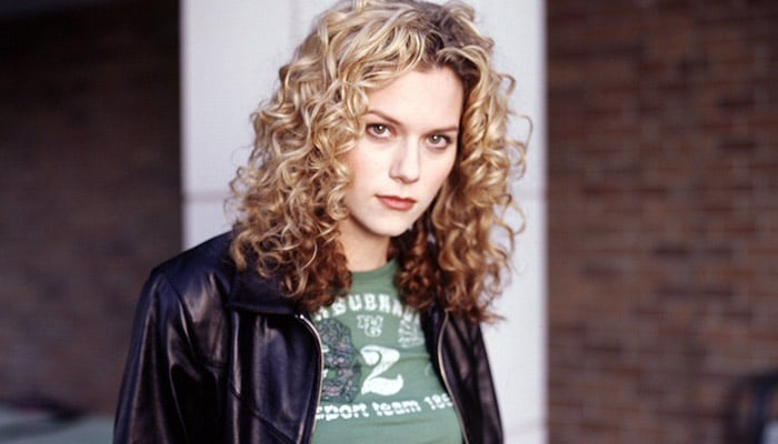 Les Frères Scott : Hilarie Burton revient sur les violences sexuelles du créateur et comment ça affecte encore sa vie