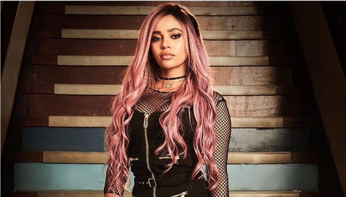 Riverdale : Vanessa Morgan va-t-elle quitter la série ?