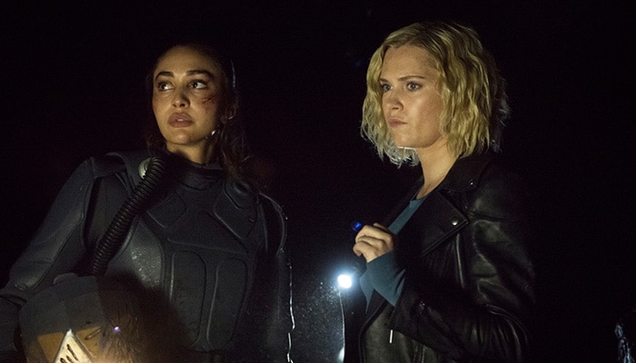 The 100 saison 7 : Clarke et Raven en grand danger dans l&rsquo;épisode 6 ?