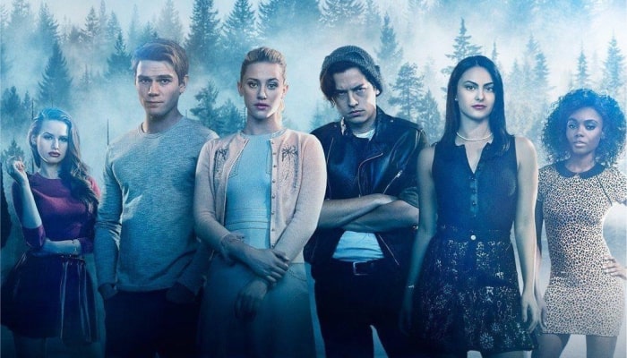 Riverdale saison 5 : faites vos adieux aux couples Varchie et Bughead