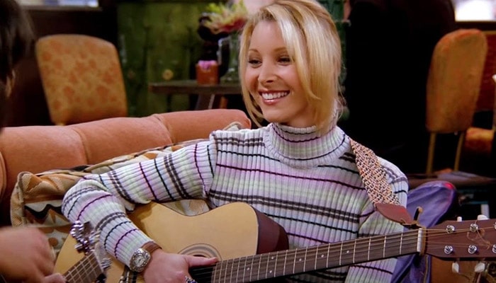 Friends : voici comment a été créée la chanson culte de Phoebe « Tu pues le chat »