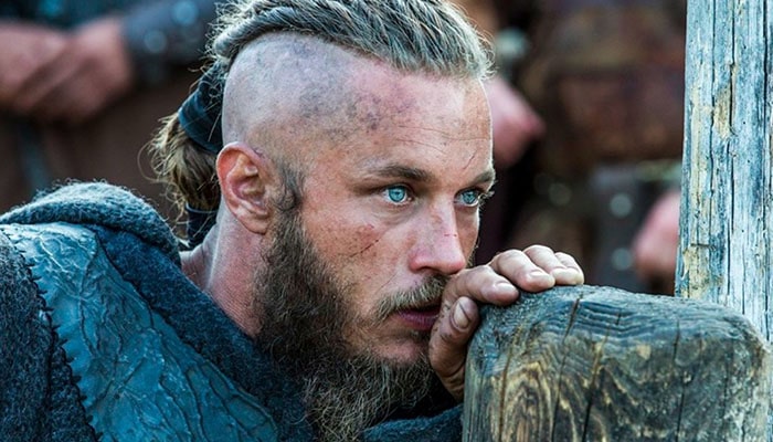 Vikings : Ragnar aurait dû mourir bien plus tôt dans la série