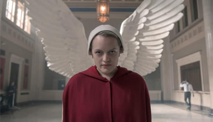 The Handmaid&rsquo;s Tale : une marque lance une ligne de lingerie inspirée de la série (Seriously)