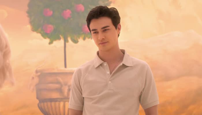 Gavin Leatherwood (Sabrina) rejoint le cast très sexy de la série The Sex Lives of College Girls&#8230; Avec Dylan Sprouse ?