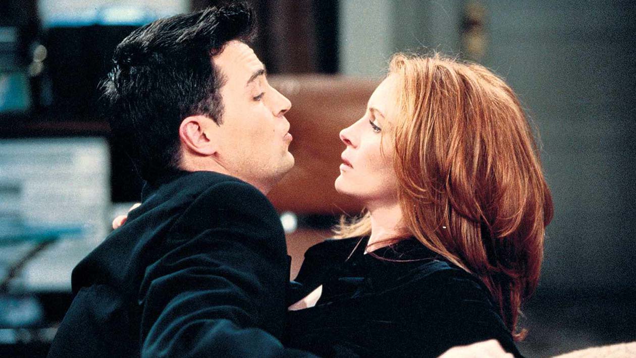 Friends : comment Matthew Perry a convaincu Julia Roberts d&rsquo;apparaître dans la série