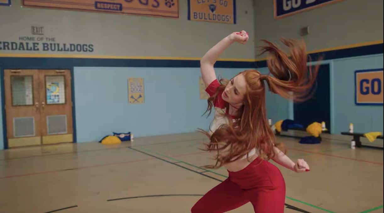 Riverdale : Madelaine Petsch nous éclaire sur la sexualité de Cheryl