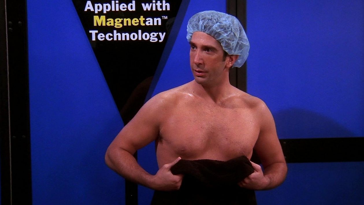 Friends : seul quelqu&rsquo;un qui a vu 5 fois l&rsquo;épisode du bronzage de Ross aura tout bon à ce quiz