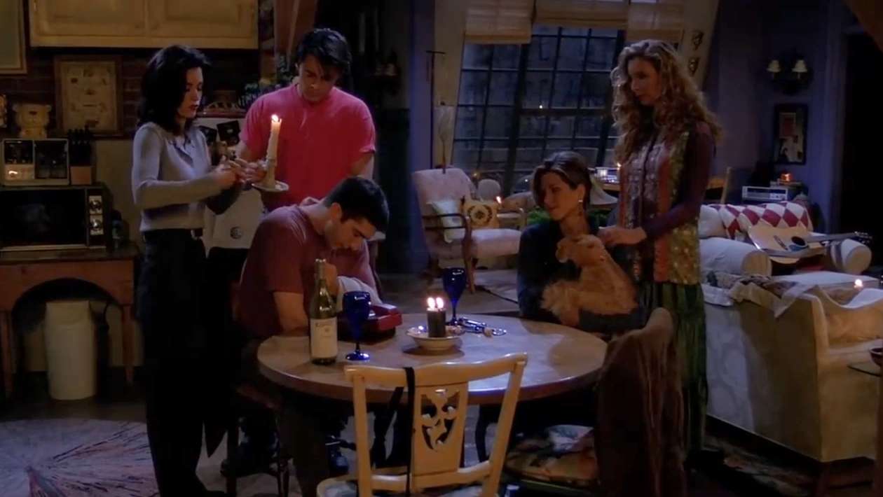 Friends : seul quelqu&rsquo;un qui a vu 5 fois l&rsquo;épisode de la coupure de courant aura tout bon à ce quiz