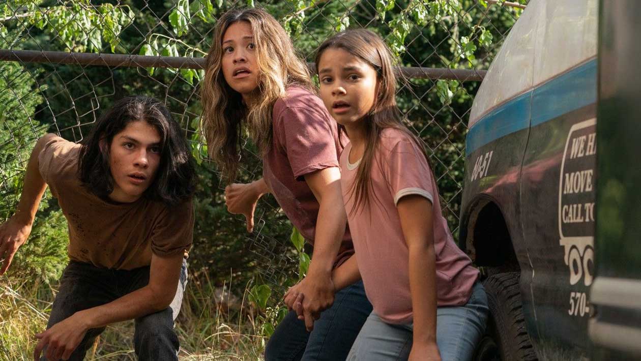 Jane The Virgin : Gina Rodriguez héroïne d&rsquo;un thriller de science fiction sur Netflix, découvrez le trailer d&rsquo;Awake