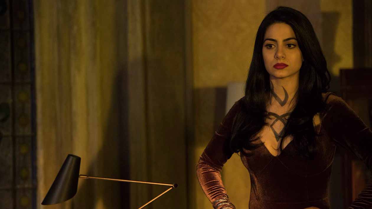 Shadowhunters : Emeraude Toubia sera la star de With Love, une nouvelle série Amazon Prime Video