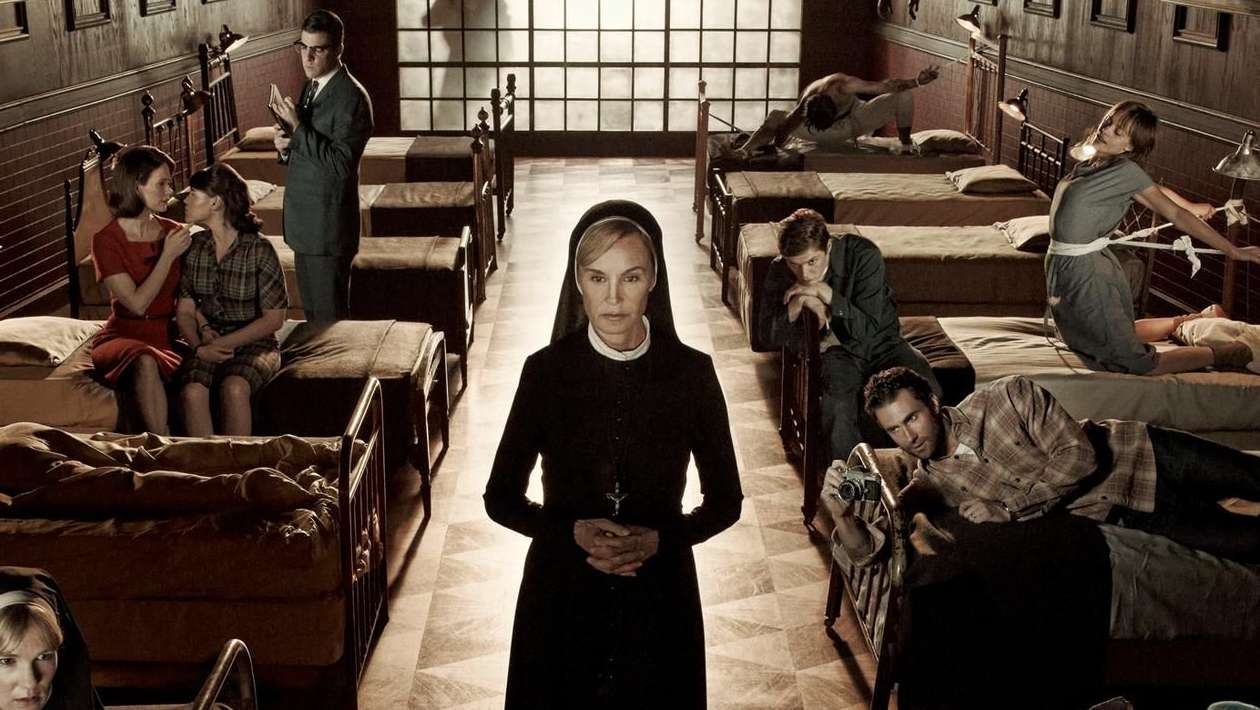 Quiz : balance ton mois de naissance, on te dira ce qu&rsquo;il t&rsquo;arrive dans American Horror Story