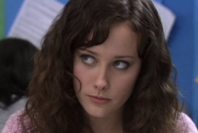 Skins : April Pearson (Michelle) révèle avoir été virée d&rsquo;un film pour avoir refusé de se mettre nue