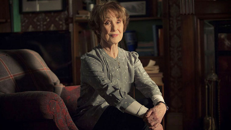 Sherlock : l&rsquo;actrice Una Stubbs (Mrs. Hudson) est décédée